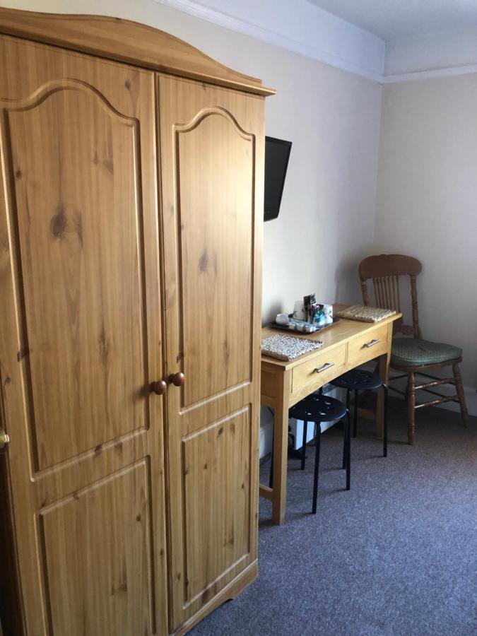 Auplands En-Suite Rooms Lymington Ngoại thất bức ảnh